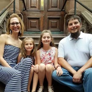 Meet your Posher, Dawn